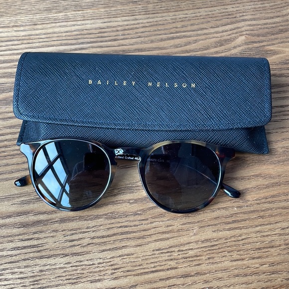 Brand new Bailey Nelson sunglasses - Picture 2 of 5